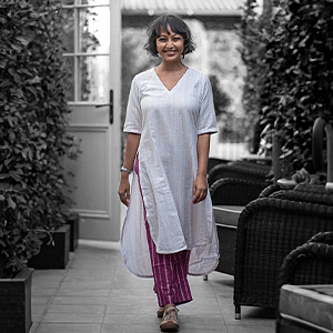 Breezy Blossoms Ensemble (Kurta set)